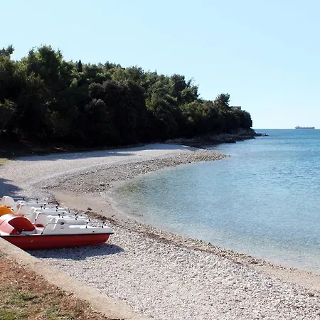 With A Parking Space - 11049 * 普拉