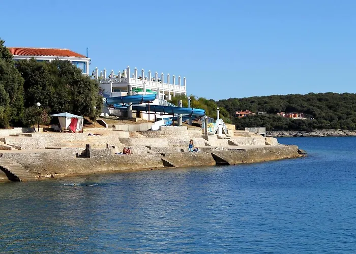 With A Parking Space - 11049 Pula